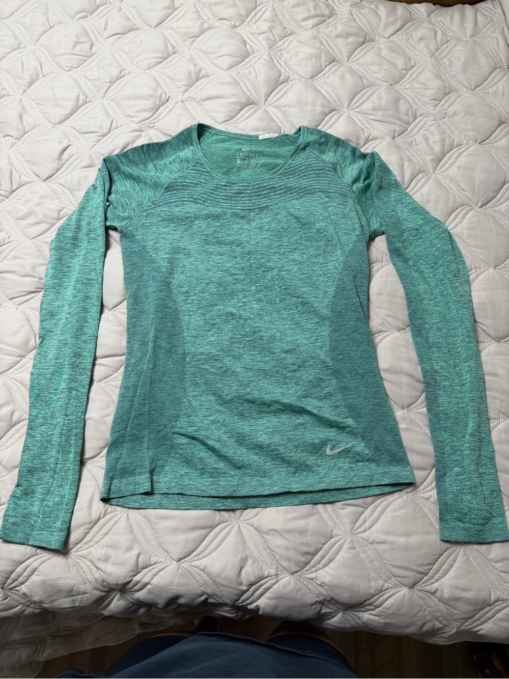Nike Women's Long-Sleeve Performance Top - Teal Green